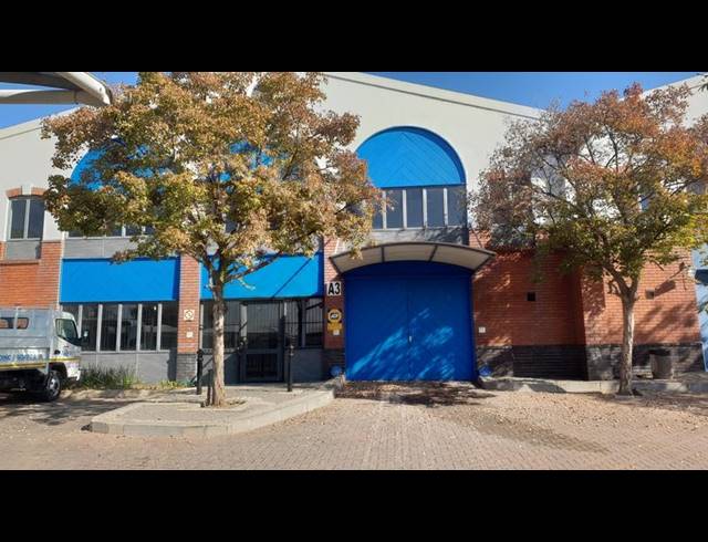 INDUSTRIAL PROPERTY TO RENT IN RANDJESPARK